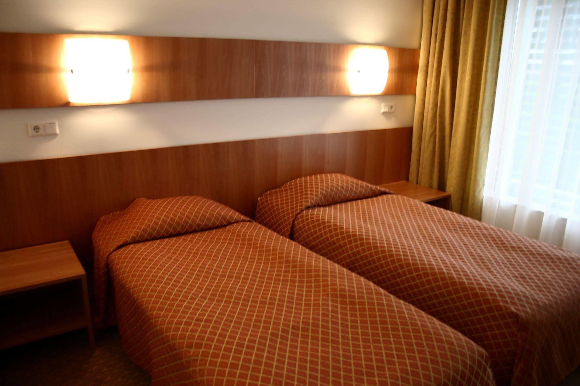 Raadimoisa Hotell Tartu Luaran gambar