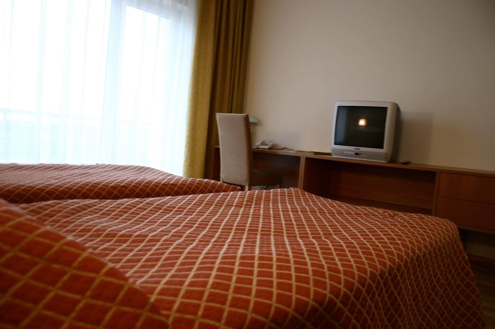 Raadimoisa Hotell Tartu Luaran gambar